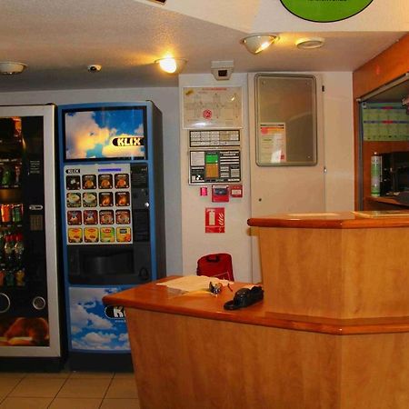 Lemon Hotel - Mery Sur Oise/Cergy Méry-sur-Oise Exterior foto